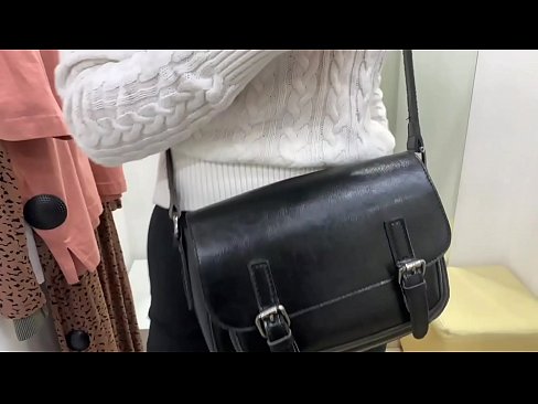 ❤️ Public masturbation sa batan-ong bitch FeralBerry nga adunay dildo sa fitting room ❌ Lisud nga porn sa amon ☑